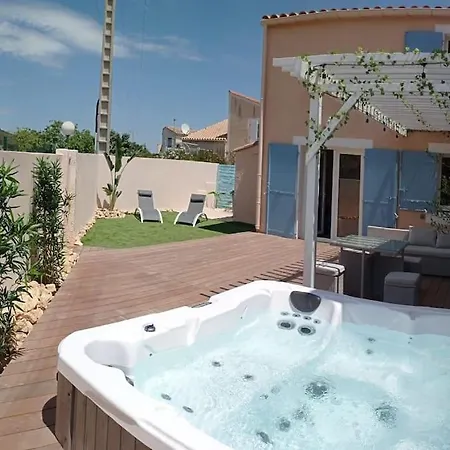 Oasis Holiday home